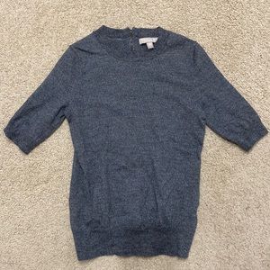 Quarter sleeve Banana Republic sweater top.